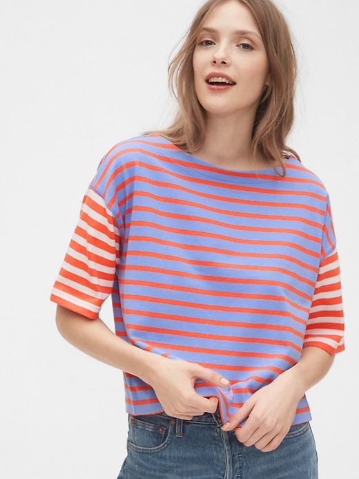 gap boxy tee