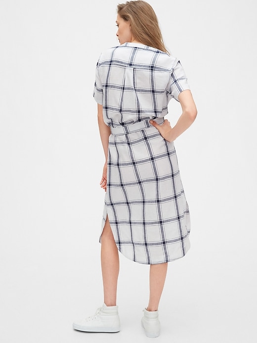 2 of 8 showing, with the color navy blue windowpane plaid of product Midi Shirtdress in Linen-Cotton