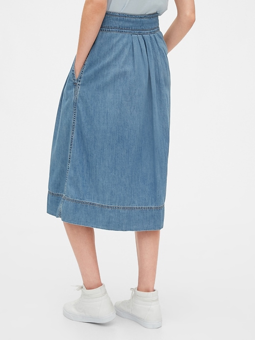 2 of 8 showing, with the color medium wash of product Button-Front Denim Midi Skirt