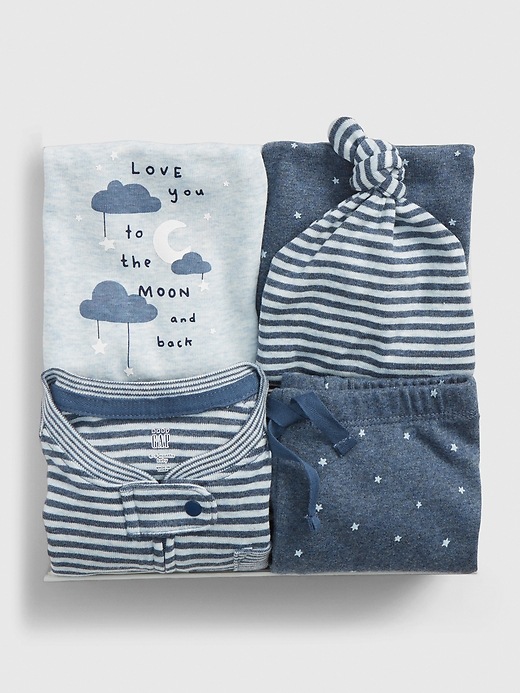 Image number 4 showing, babyGap 5-Piece Gift Box
