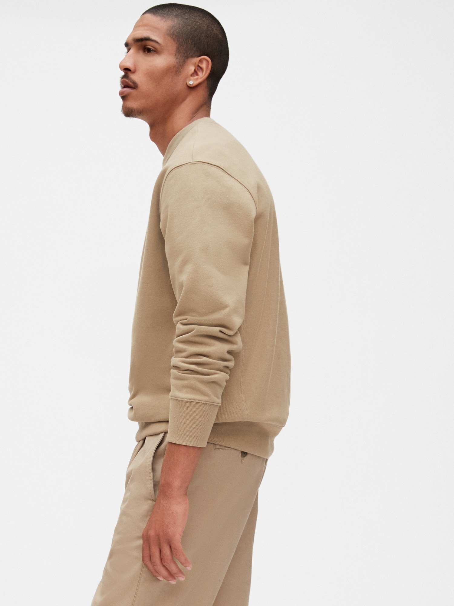 Gap men's hotsell crew neck sweatshirts