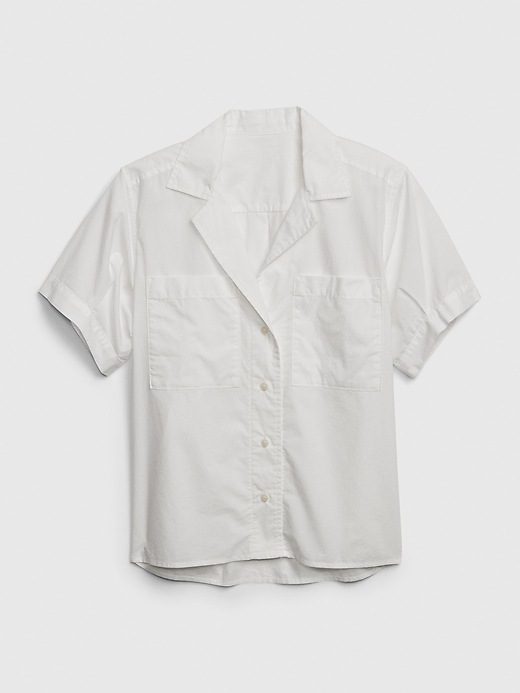 1 of 8 showing, with the color fresh white of product Short Sleeve Shirt in Poplin
