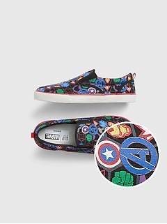 gap skeleton shoes