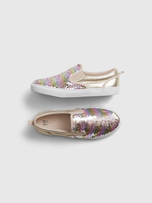 Flippy sequin sneakers top