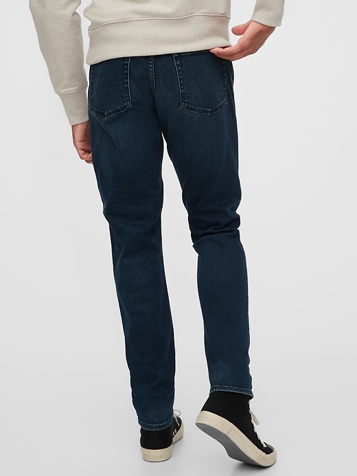 Image number 2 showing, Slim Taper Jeans With Washwell&#153