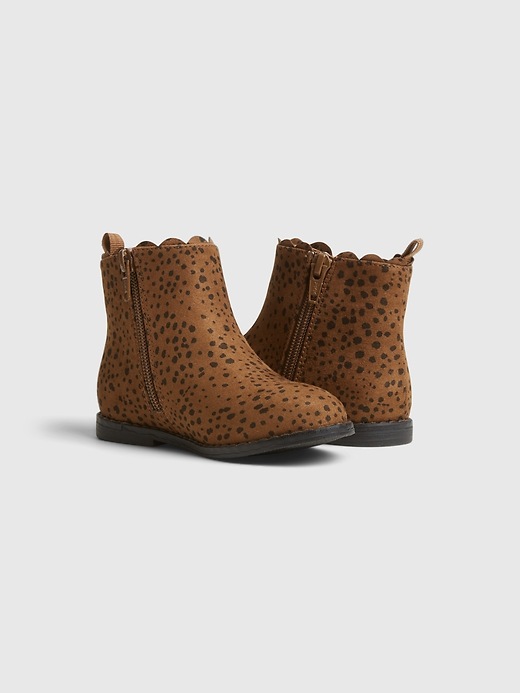 Image number 2 showing, Toddler Sculpted Leopard Print Ankle Boots