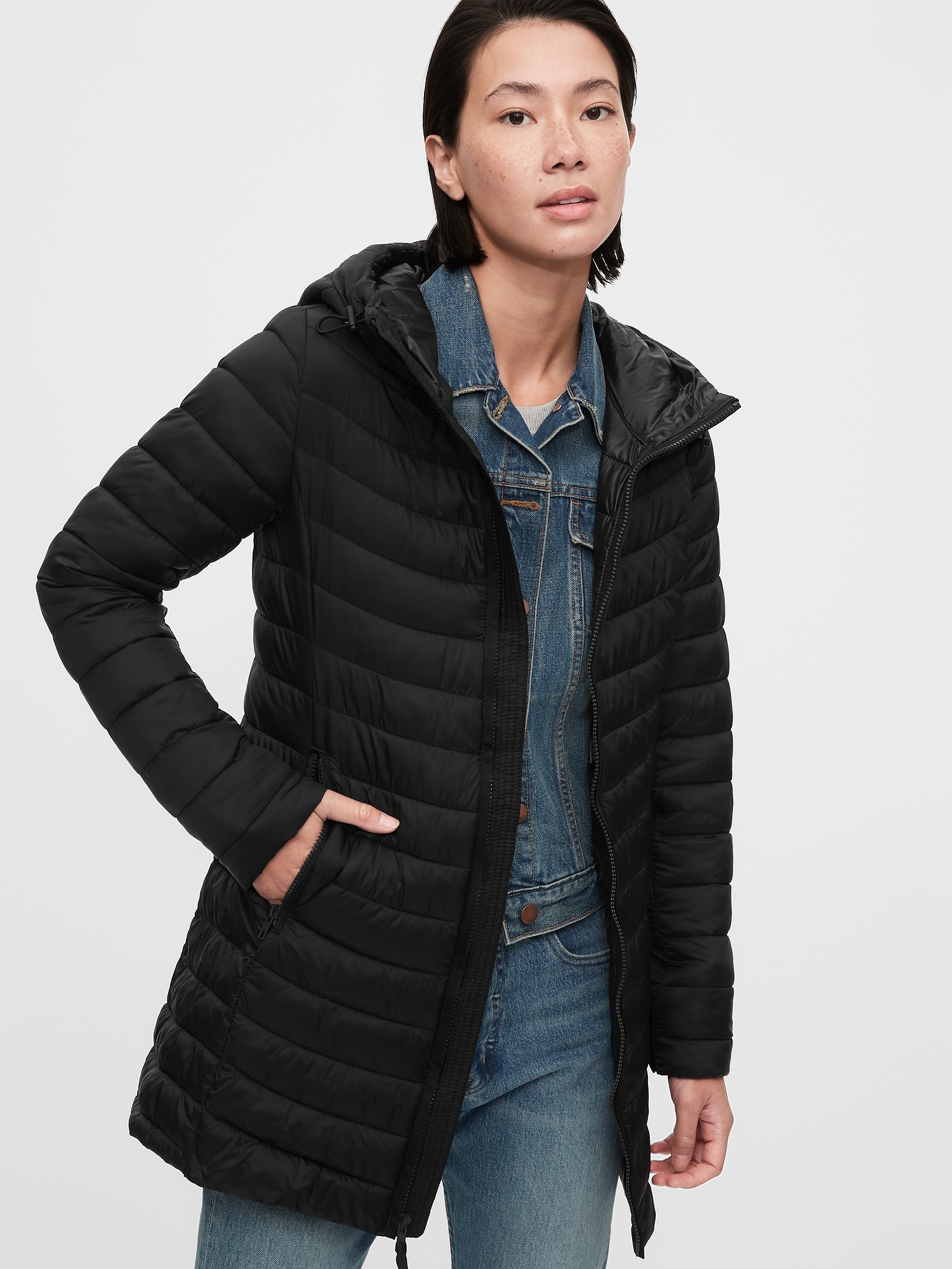 gapfit lightweight hooded puffer jacket