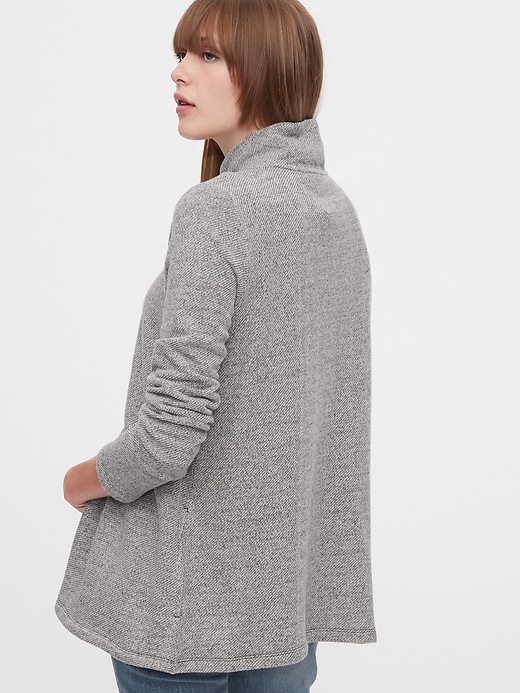 Gap nursing cardigan 2025