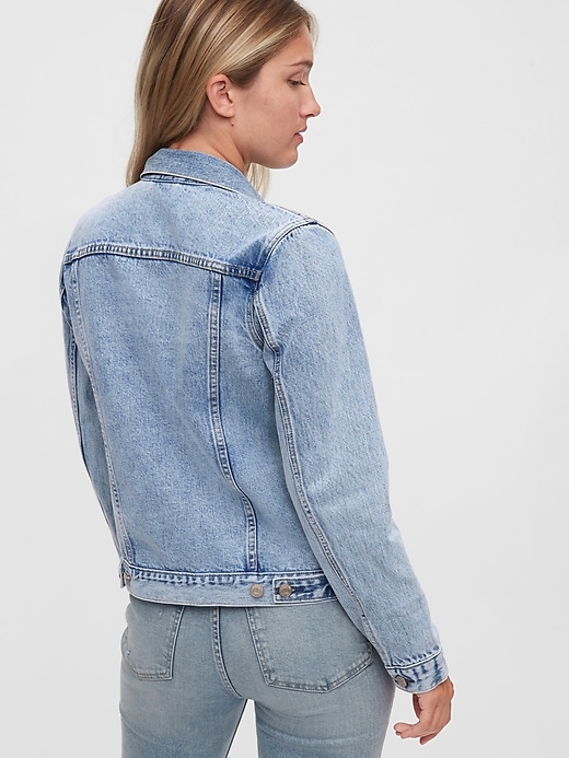 2 of 8 showing, with the color light indigo of product Icon Denim Jacket with Washwell