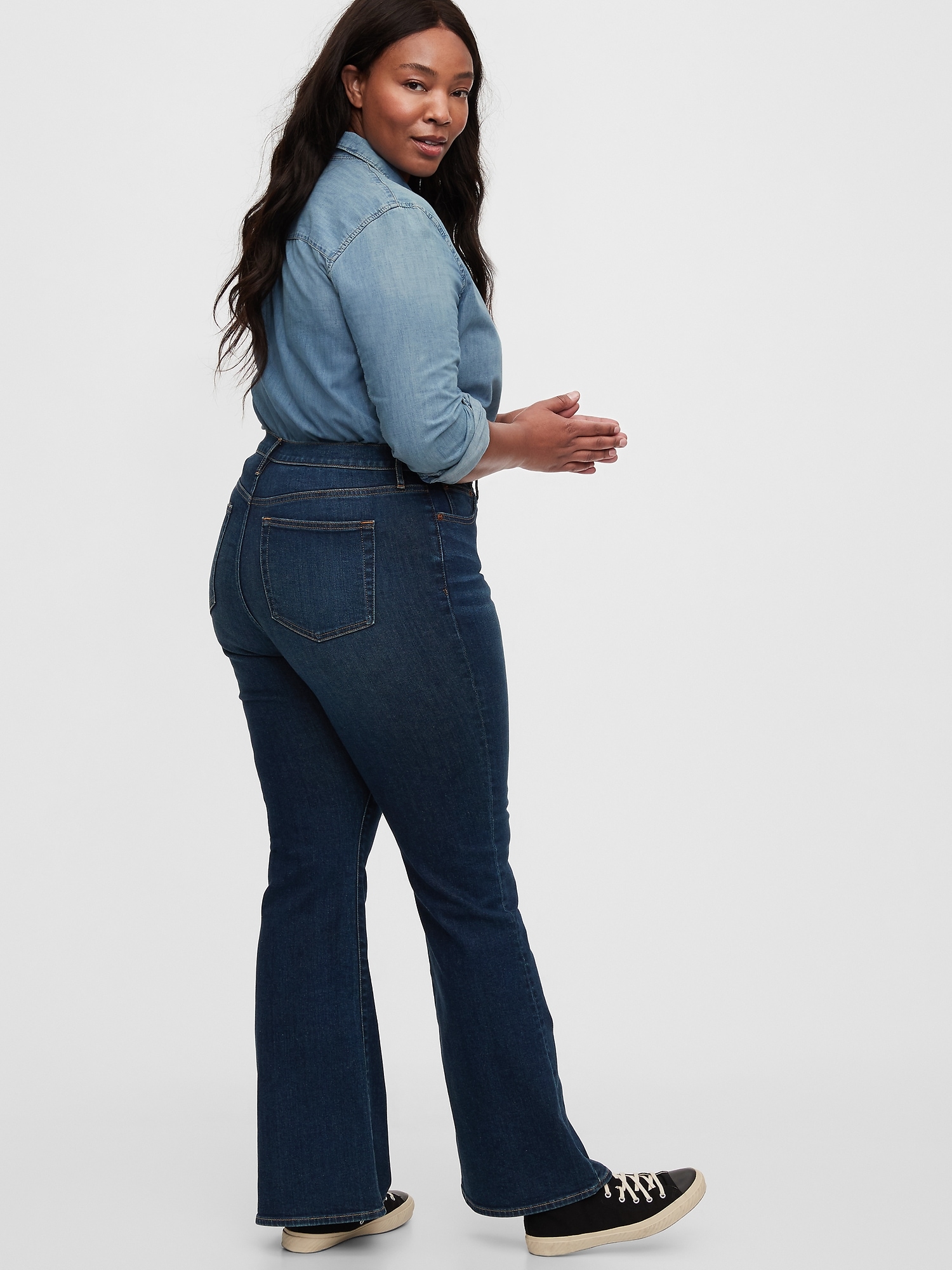 High Rise Flare Jeans with Washwell™