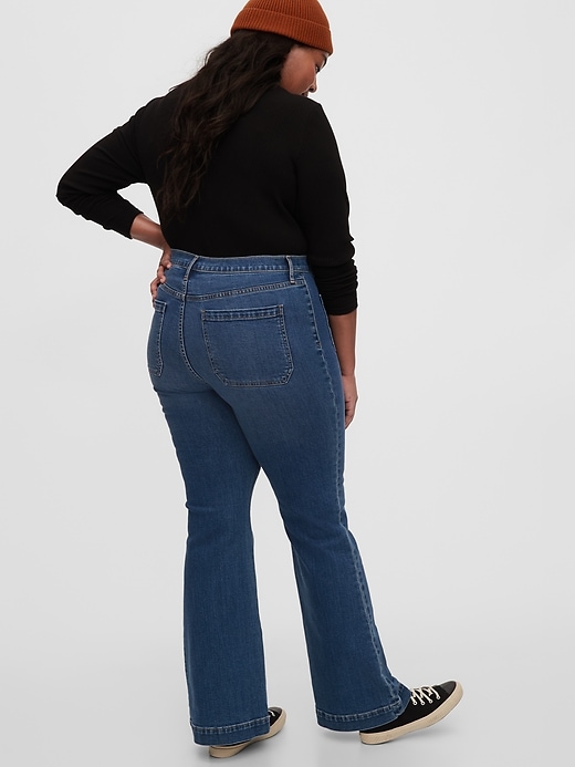 Image number 7 showing, High Rise Patch Pocket Flare Jeans with Washwell&#153