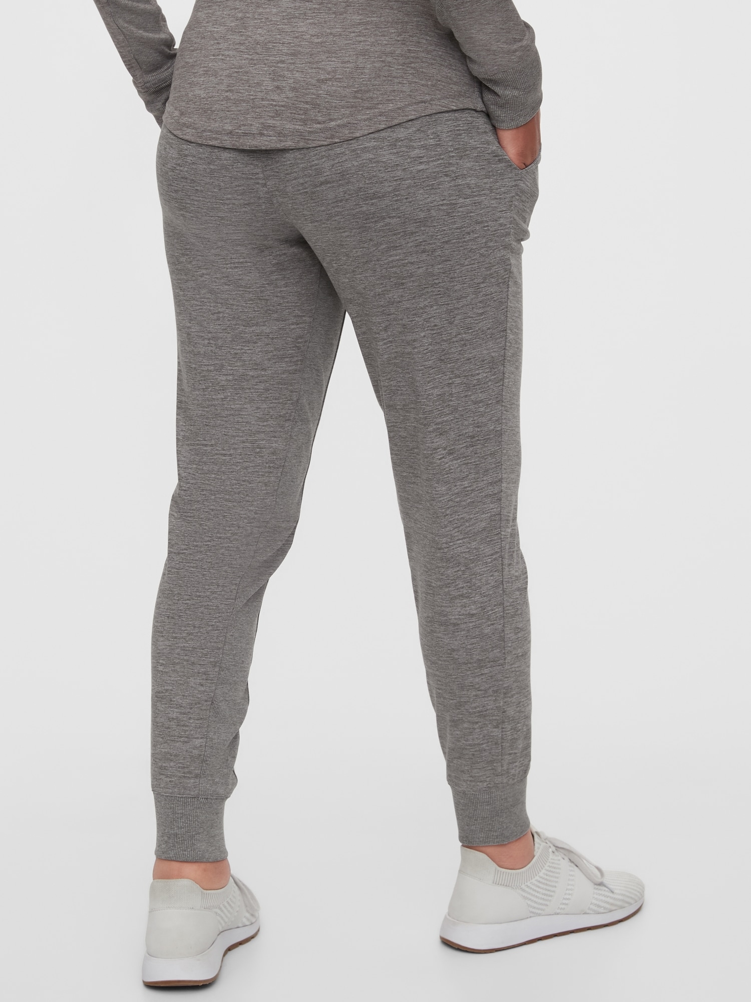 gap maternity sweatpants