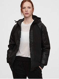 gapfit lightweight hooded puffer jacket