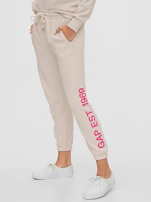 1 of 8 showing, with the color oyster beige of product Gap Logo Joggers