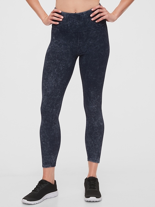 Image number 8 showing, GapFit High Rise Blackout Ribbed 7/8 Leggings