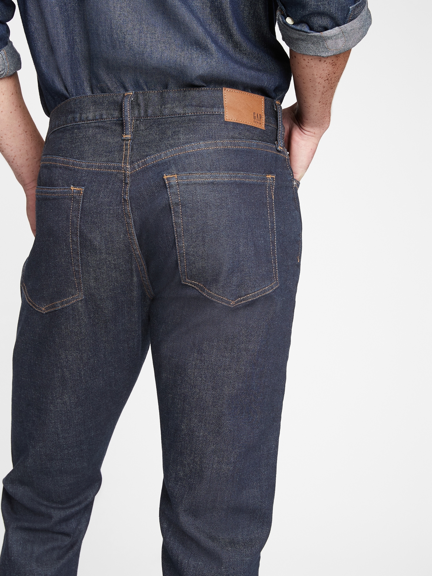 Athletic Taper Jeans in GapFlex