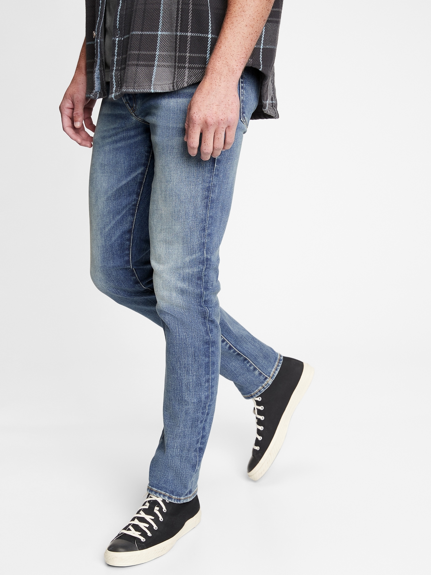 GapFlex Soft Wear Slim Taper Jeans With 