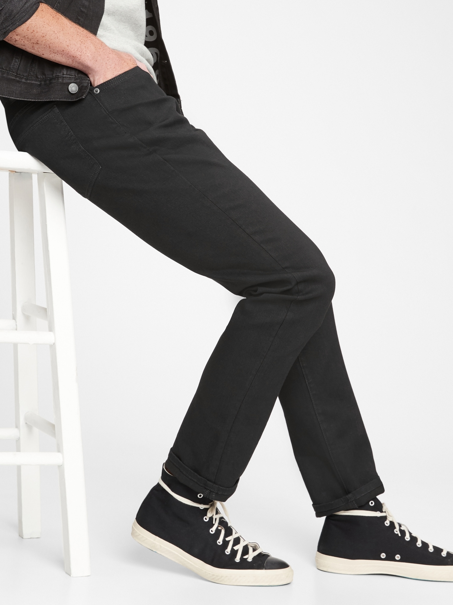 black slim jeans