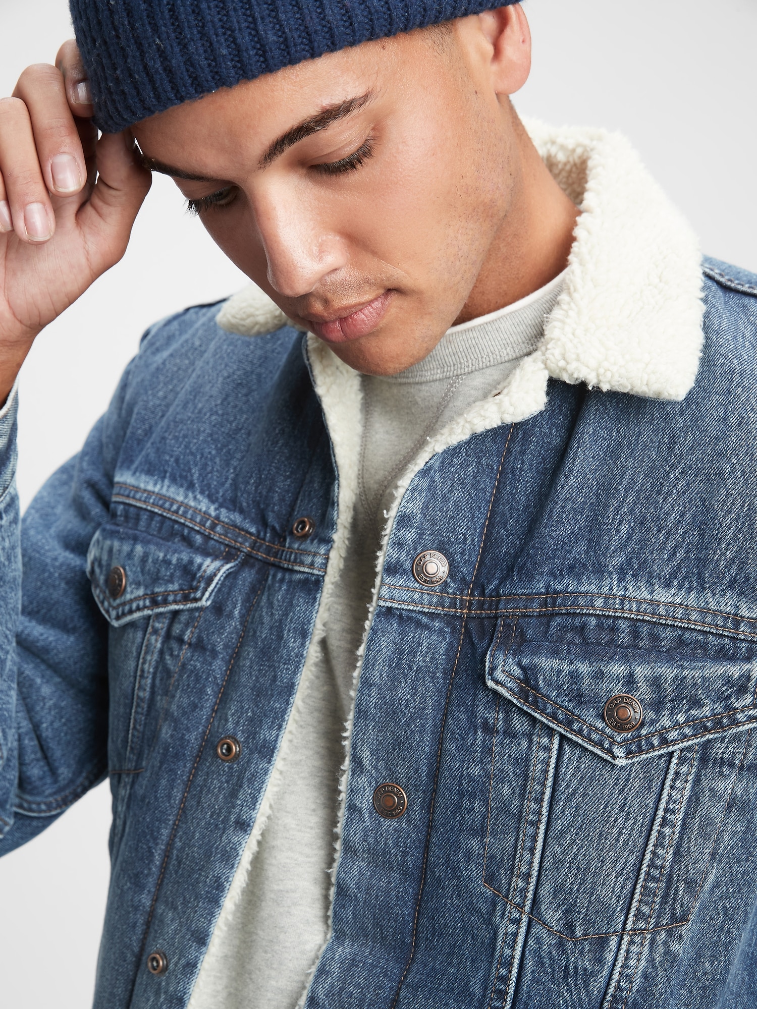 the gap sherpa jacket