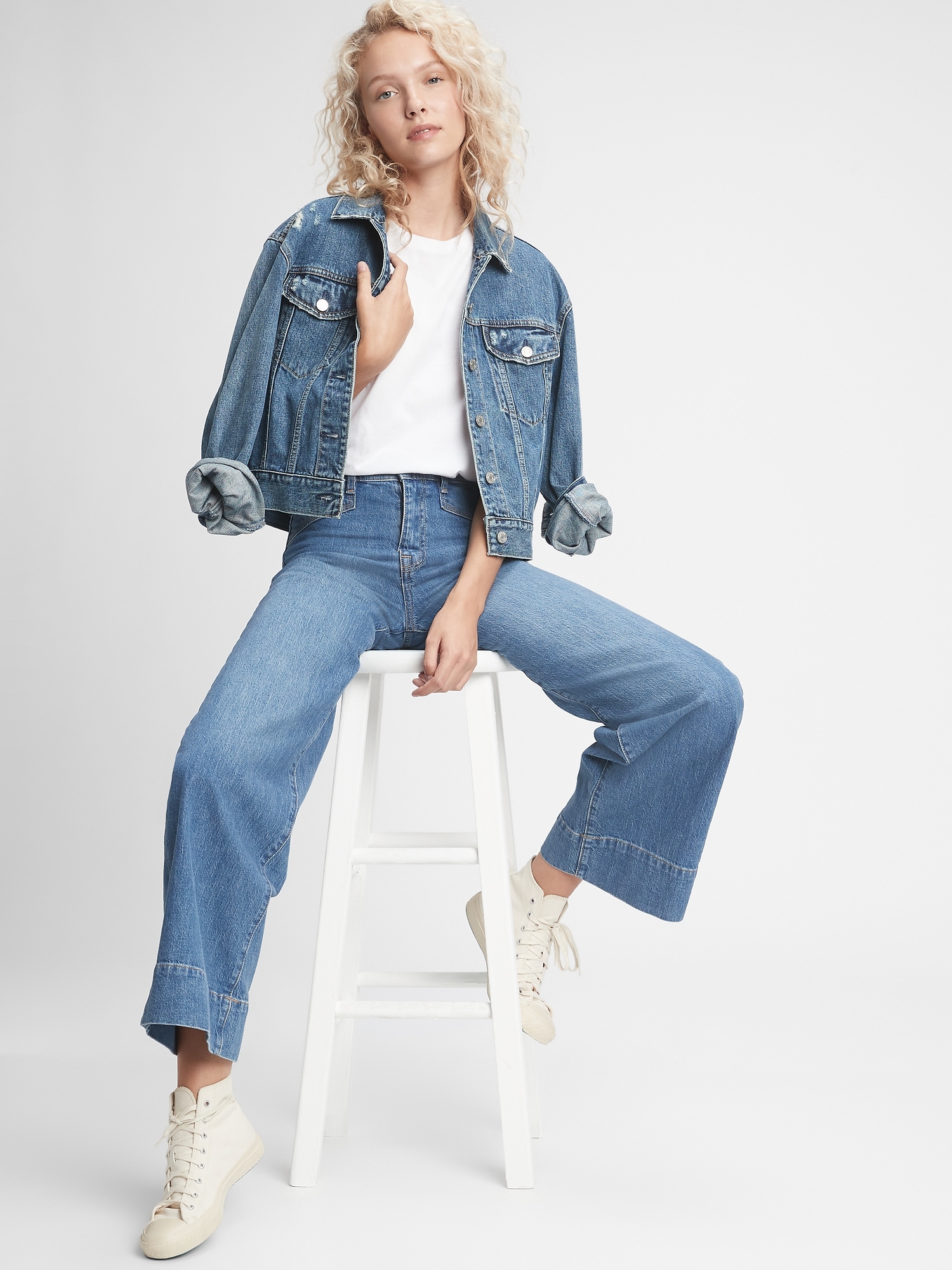 Gap sky high jeans deals