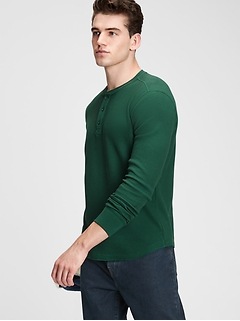 gap green t shirt