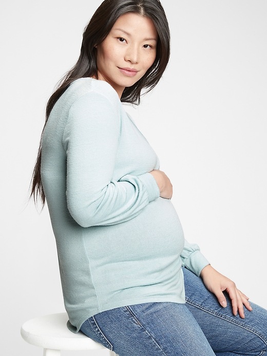 Image number 4 showing, Maternity Softspun Scoopneck T-Shirt
