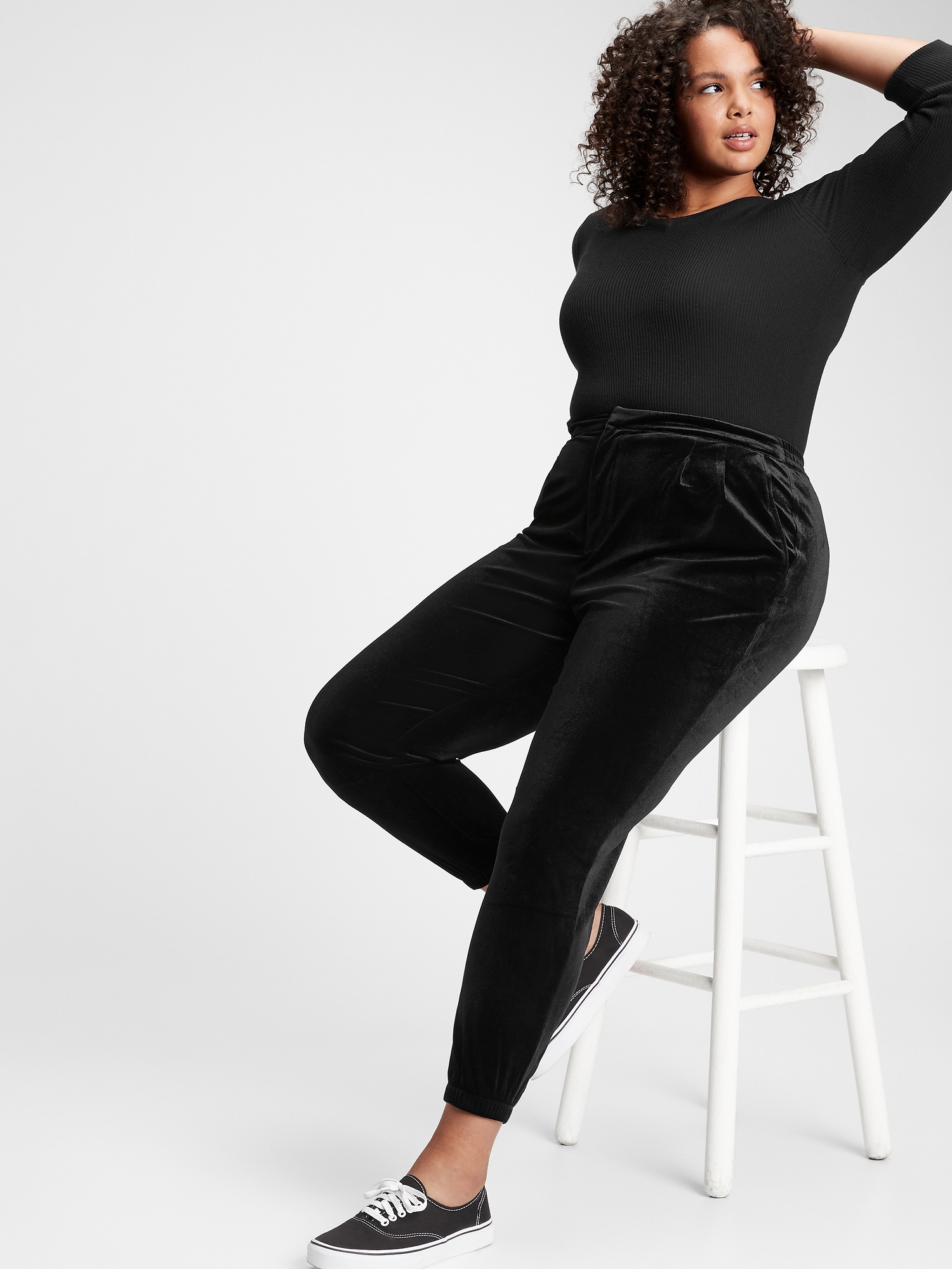 ladies velvet joggers