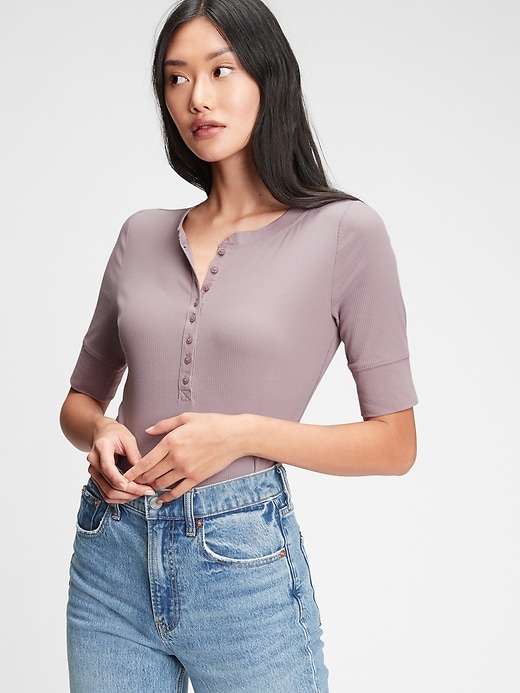 gap ribbed t shirt