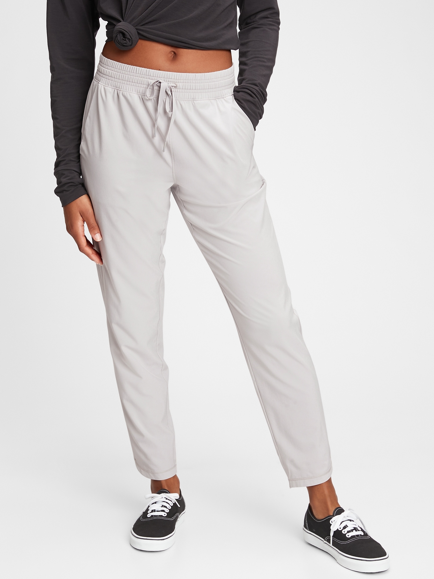 Gap runaround joggers deals