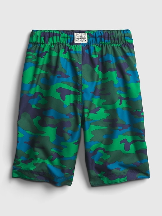 2 of 8 showing, with the color green camo of product Kids Recycled Polyester Camo Swim Board Shorts