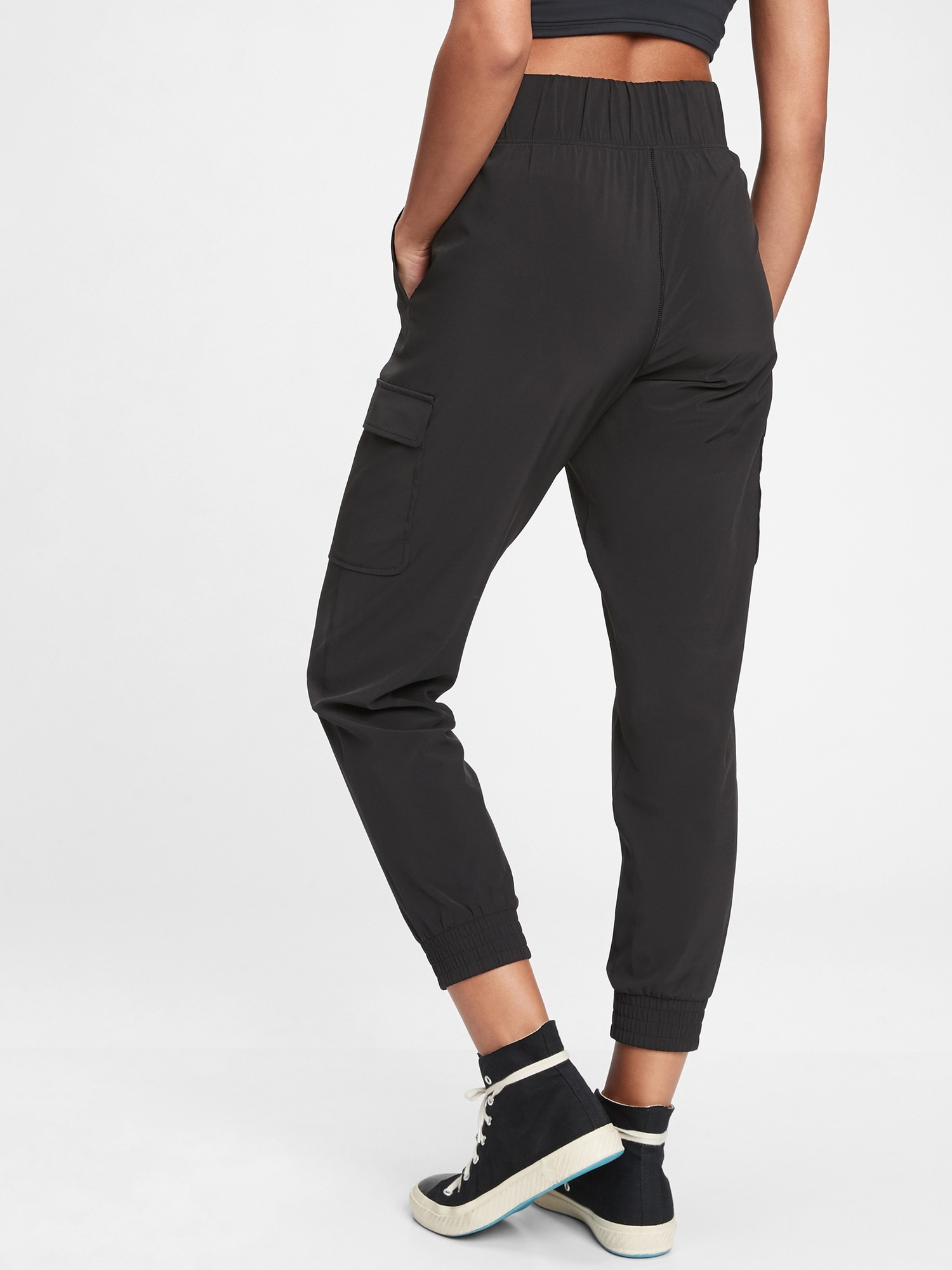 cargo joggers gap