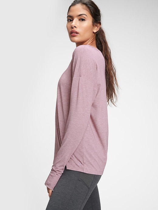 1 of 8 showing, with the color elderberry purple of product GapFit Breathe T-Shirt