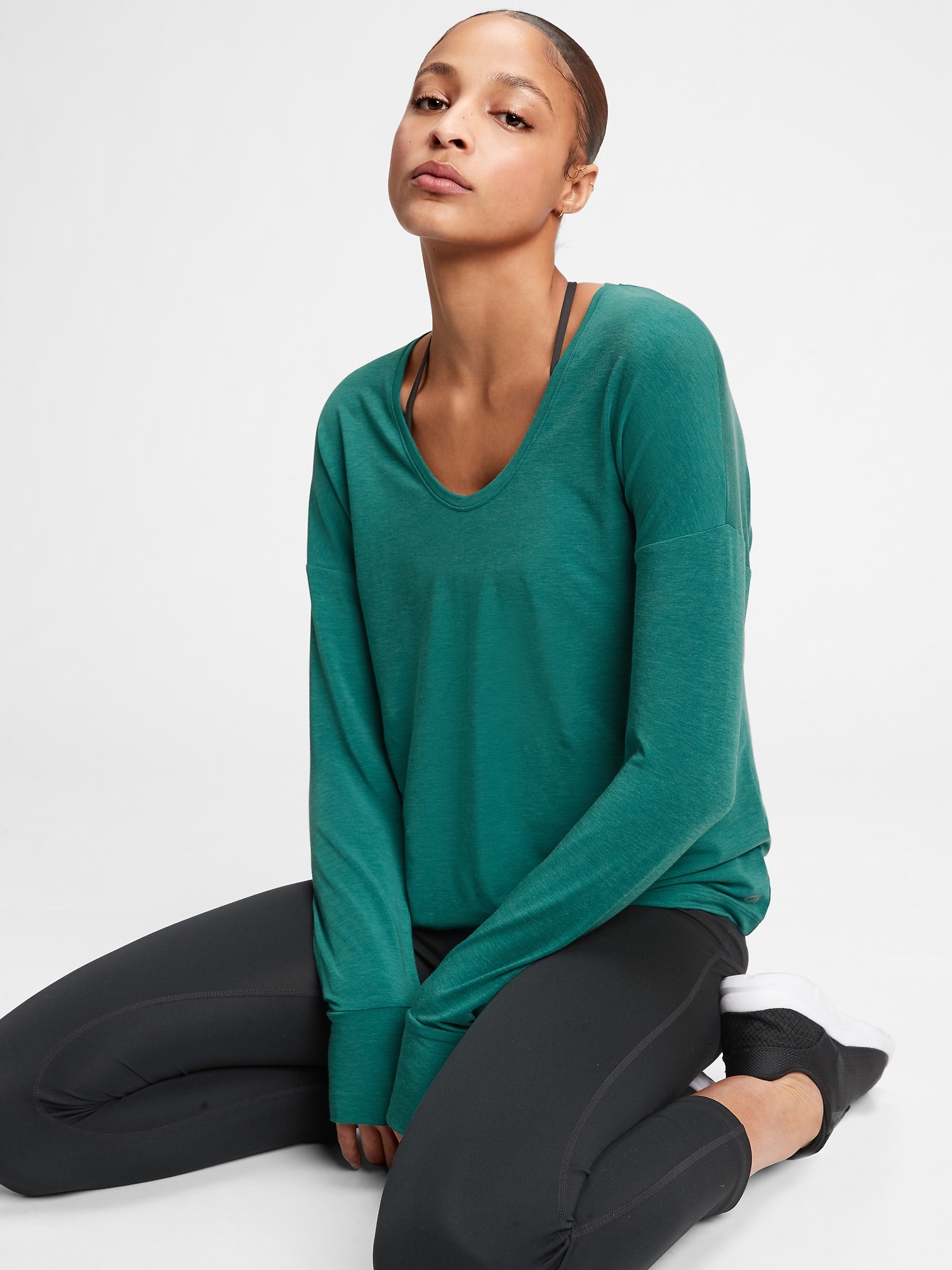 Gap breathe t shirt discount