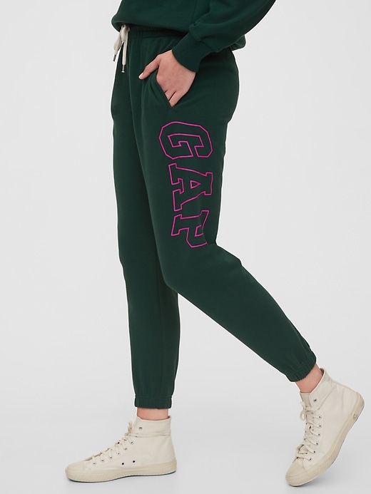Image number 1 showing, Gap Logo Heavyweight Easy Joggers
