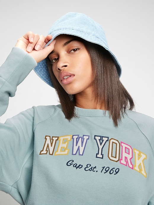 Image number 1 showing, Gap Logo Crewneck Sweatshirt