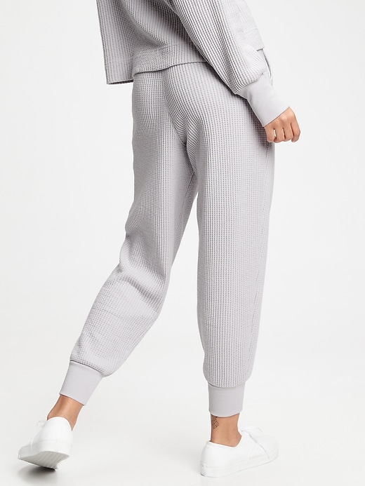 2 of 8 showing, with the color crystal grey of product Waffle-Knit Joggers