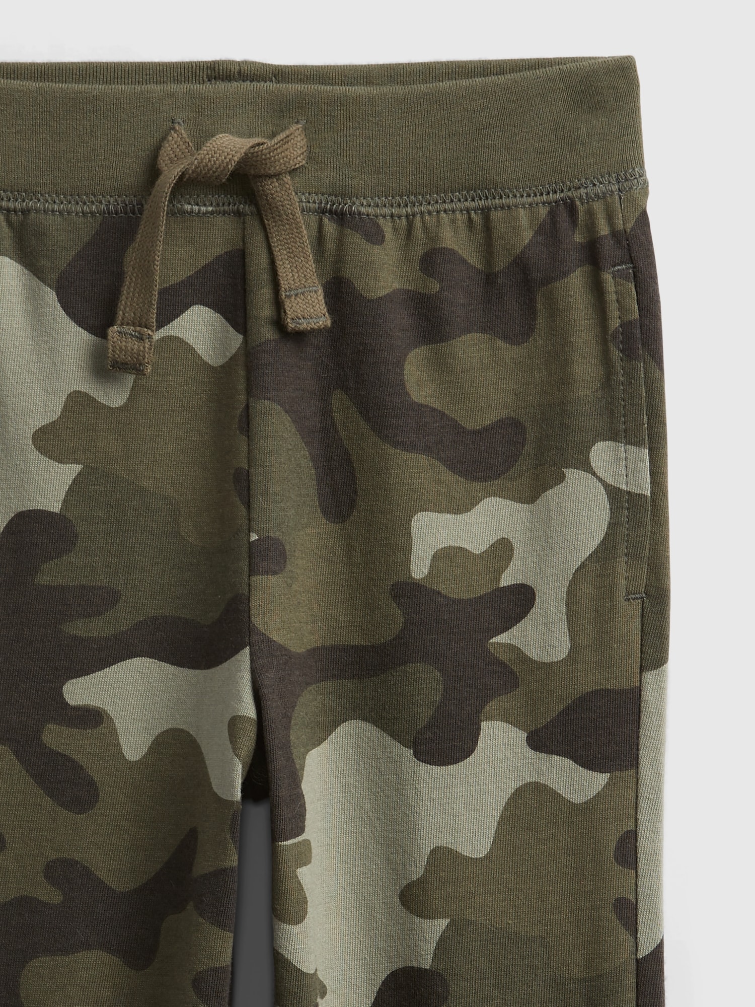 Gap camo joggers hot sale