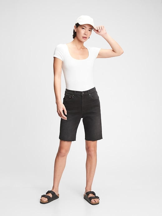 9'' High Rise Loose Bermuda Shorts With Washwell | Gap