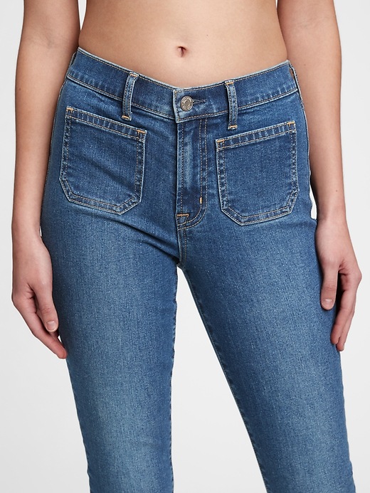 Image number 4 showing, Mid Rise True Skinny Jeans With Washwell&#153