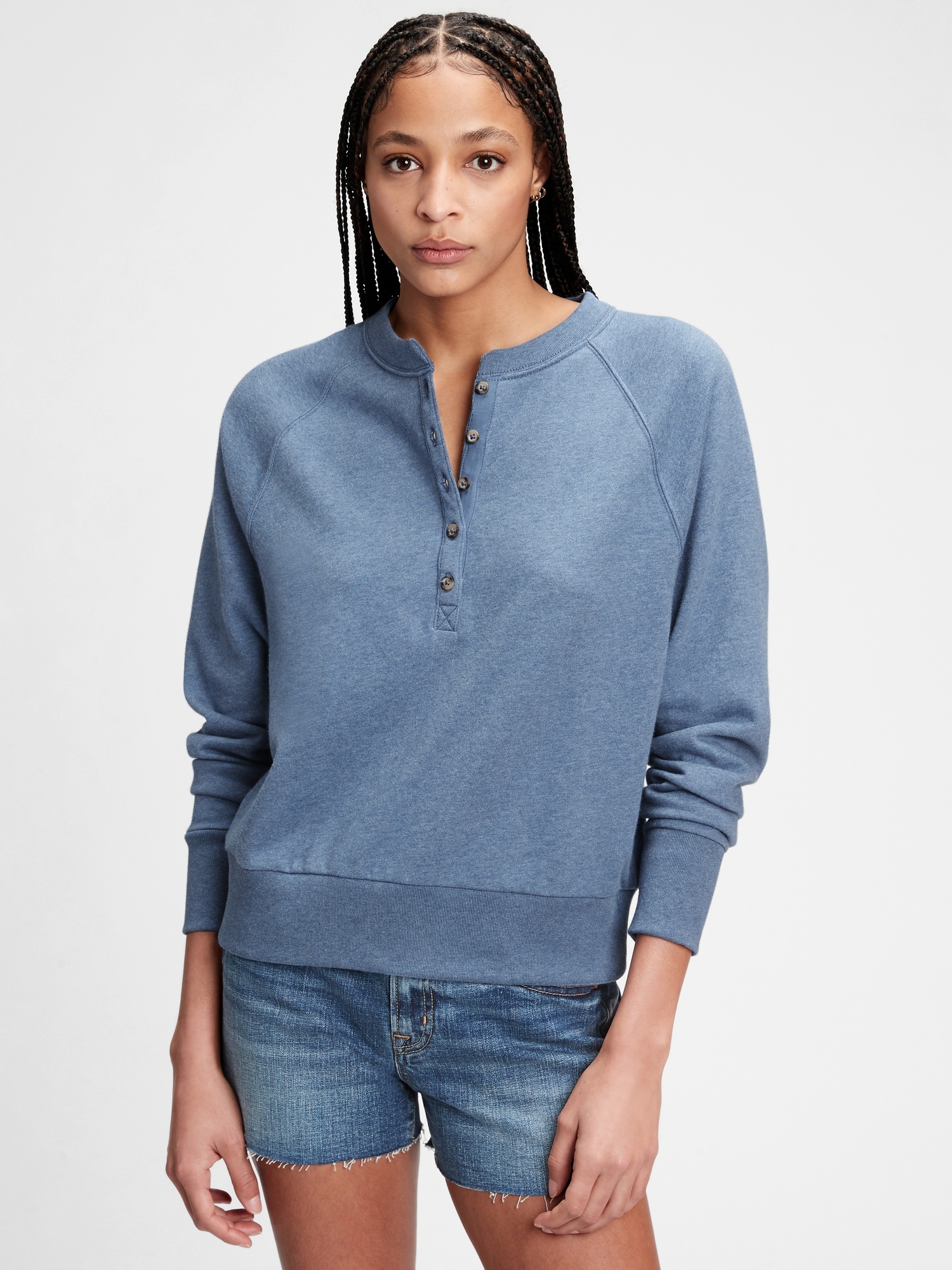 gap raglan sweatshirt