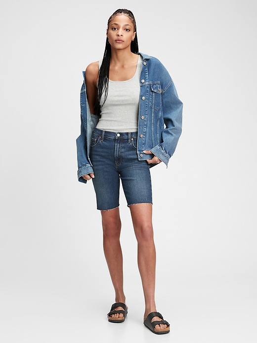 Image number 3 showing, 9'' High Rise Denim Bermuda Shorts With Washwell&#153