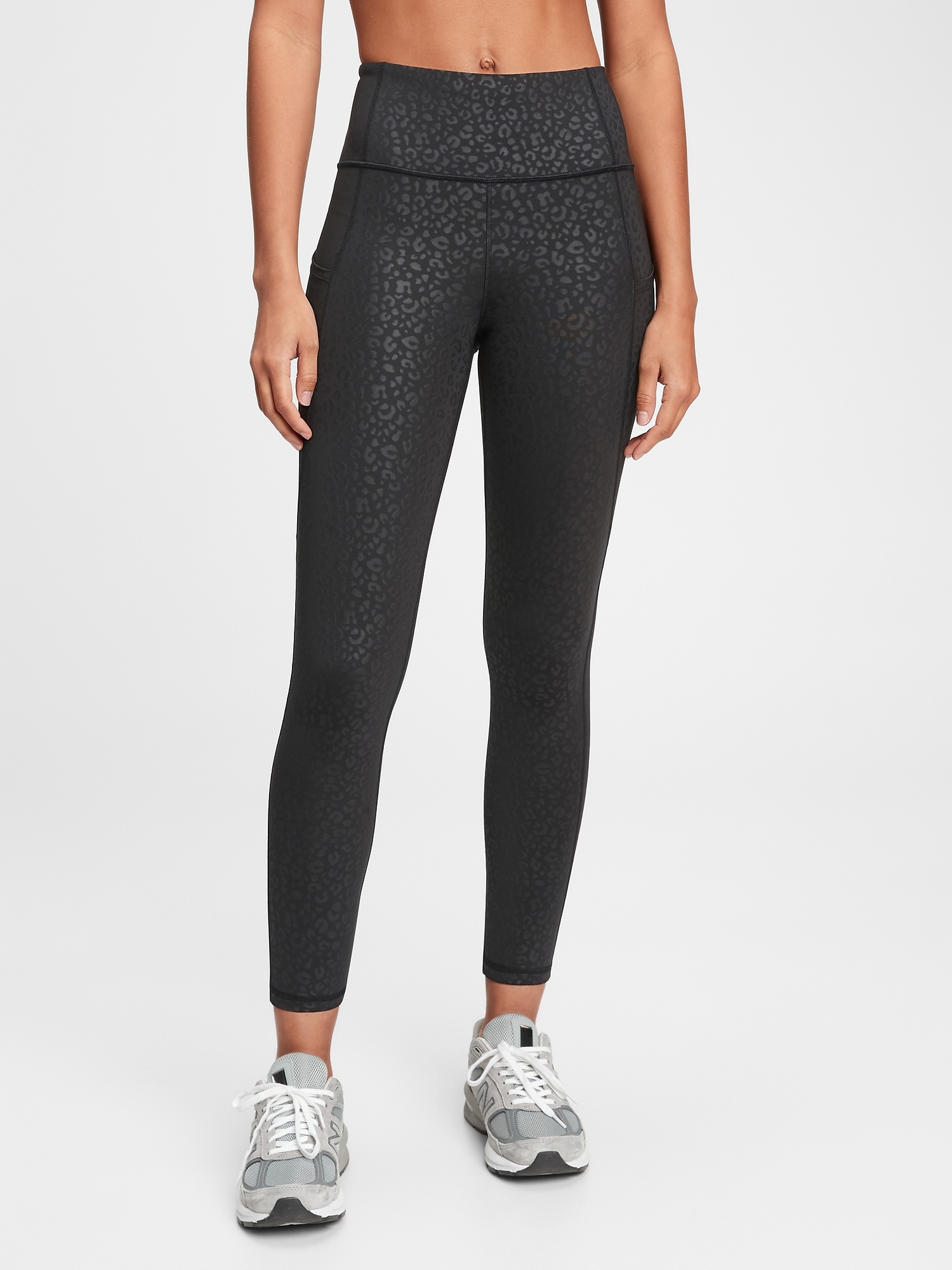 GapFit High Rise Blackout Full Length Leggings