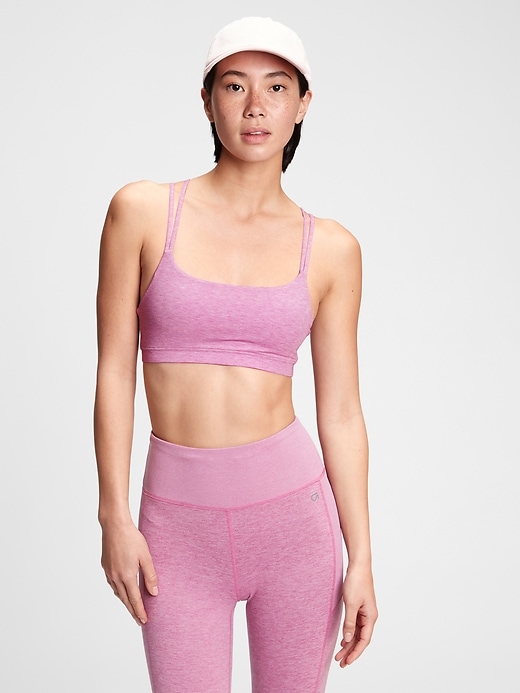 gapfit breathe low support strappy sports bra