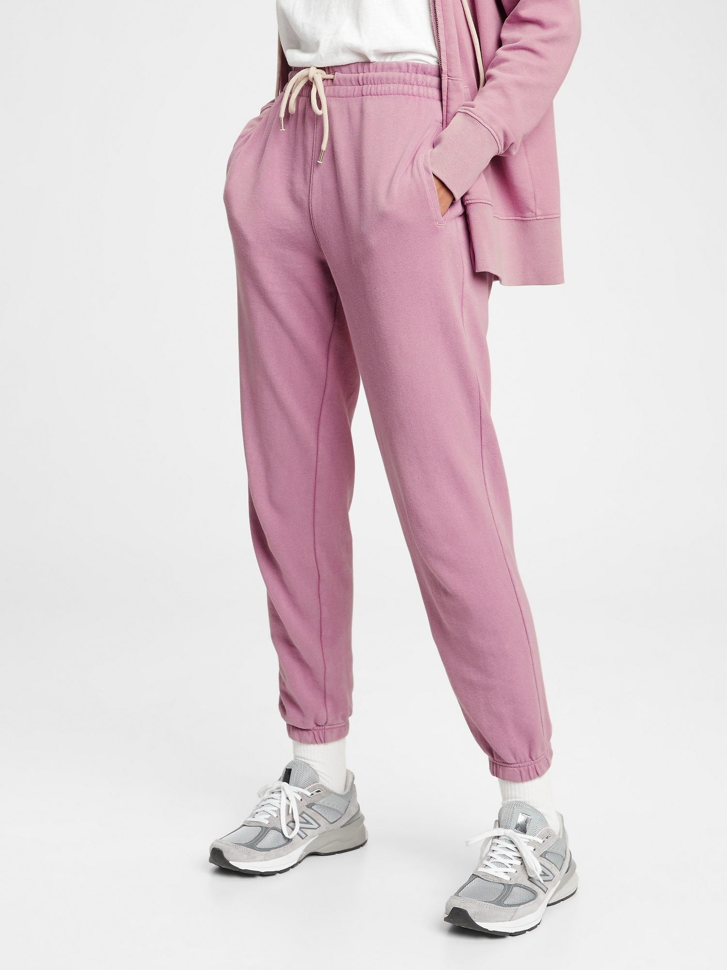 classic jogger sweatpants