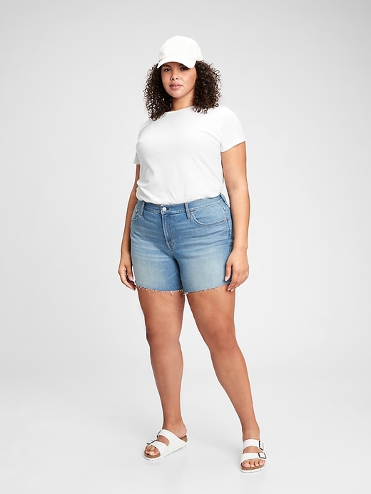 Image number 6 showing, 5'' Mid Rise Denim Shorts With Washwell&#153