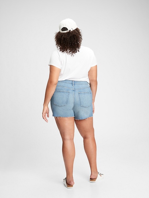 Image number 7 showing, 5'' Mid Rise Denim Shorts With Washwell&#153
