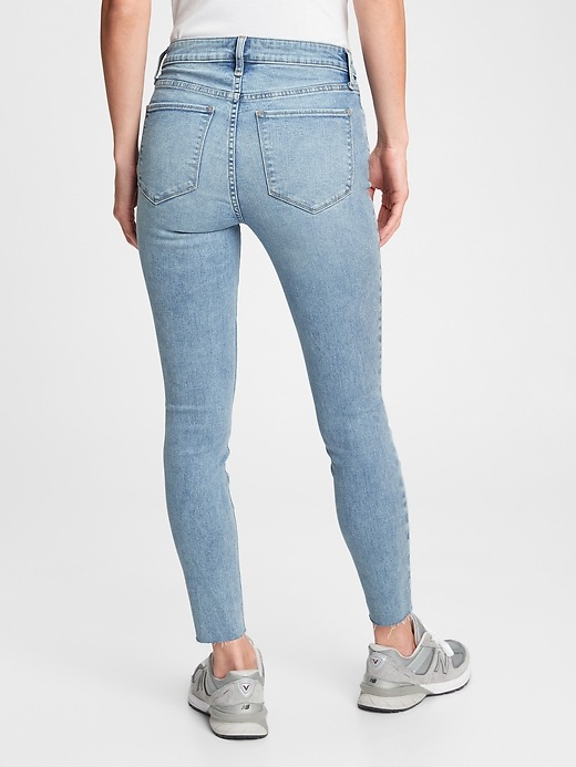 2 of 8 showing, with the color light indigo of product Mid Rise Universal Jegging With Washwell™
