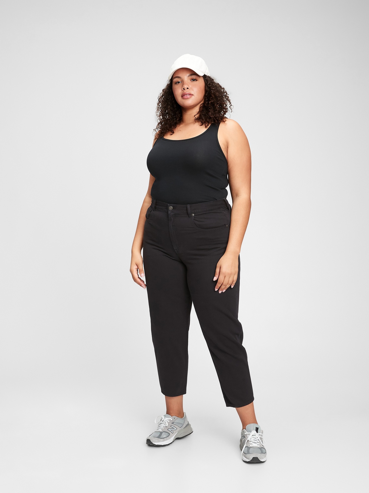 black barrel jeans