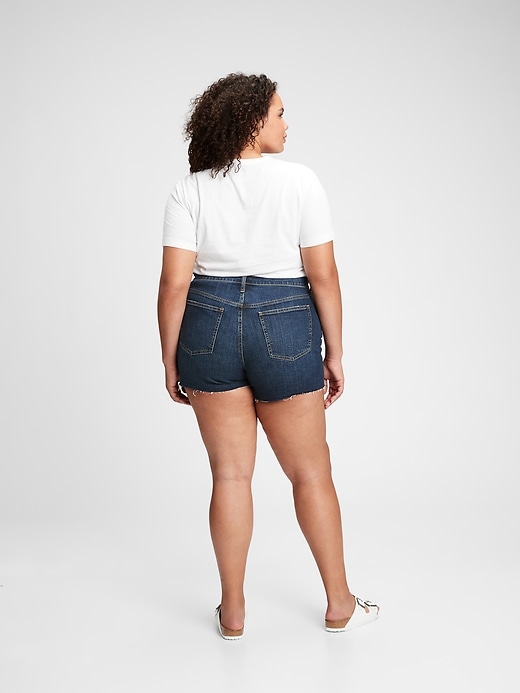 Image number 7 showing, 4'' High Rise Denim Shorts with Washwell&#153