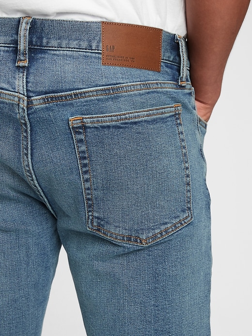 Image number 4 showing, The Everyday Slim Jeans with GapFlex